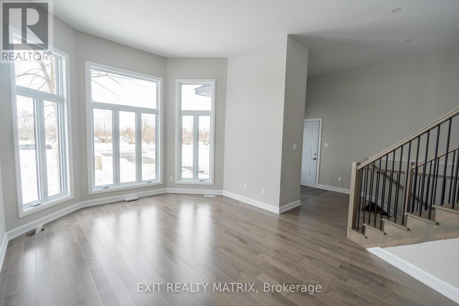 4642 Cornett Lane, South Stormont, Ontario  K0C 2A0 - Photo 5 - X12210113