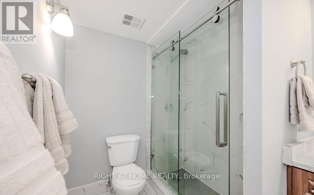 625 - 1000 Cedarglen Gate, Mississauga, Ontario  L5C 3Z5 - Photo 18 - W12209864