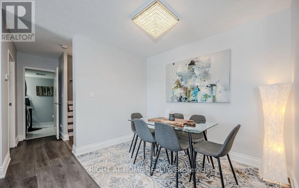 625 - 1000 Cedarglen Gate, Mississauga, Ontario  L5C 3Z5 - Photo 5 - W12209864