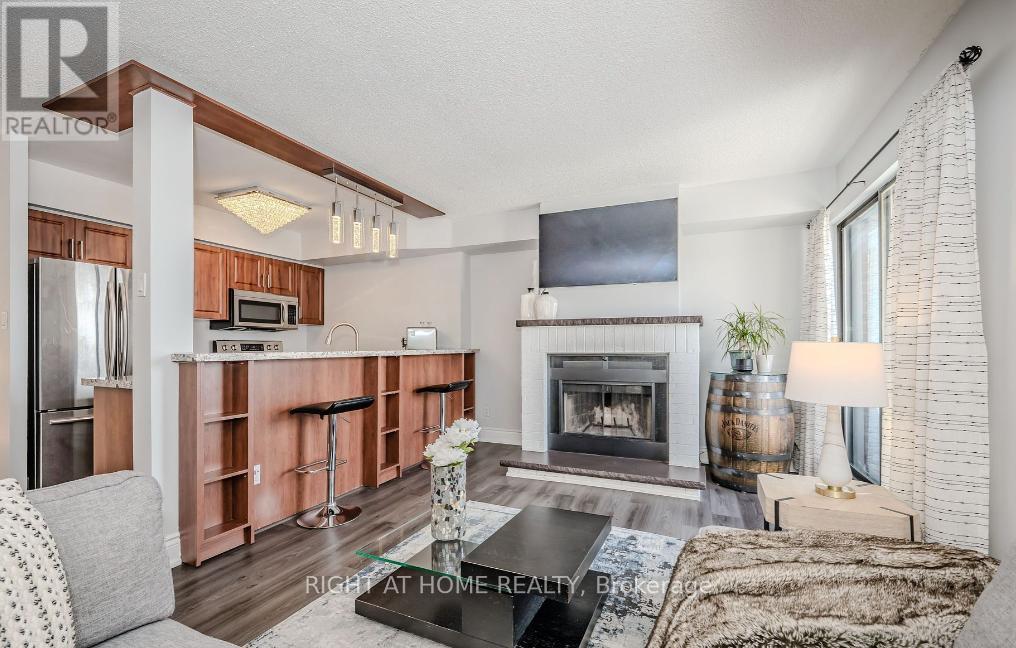 625 - 1000 Cedarglen Gate, Mississauga, Ontario  L5C 3Z5 - Photo 9 - W12209864