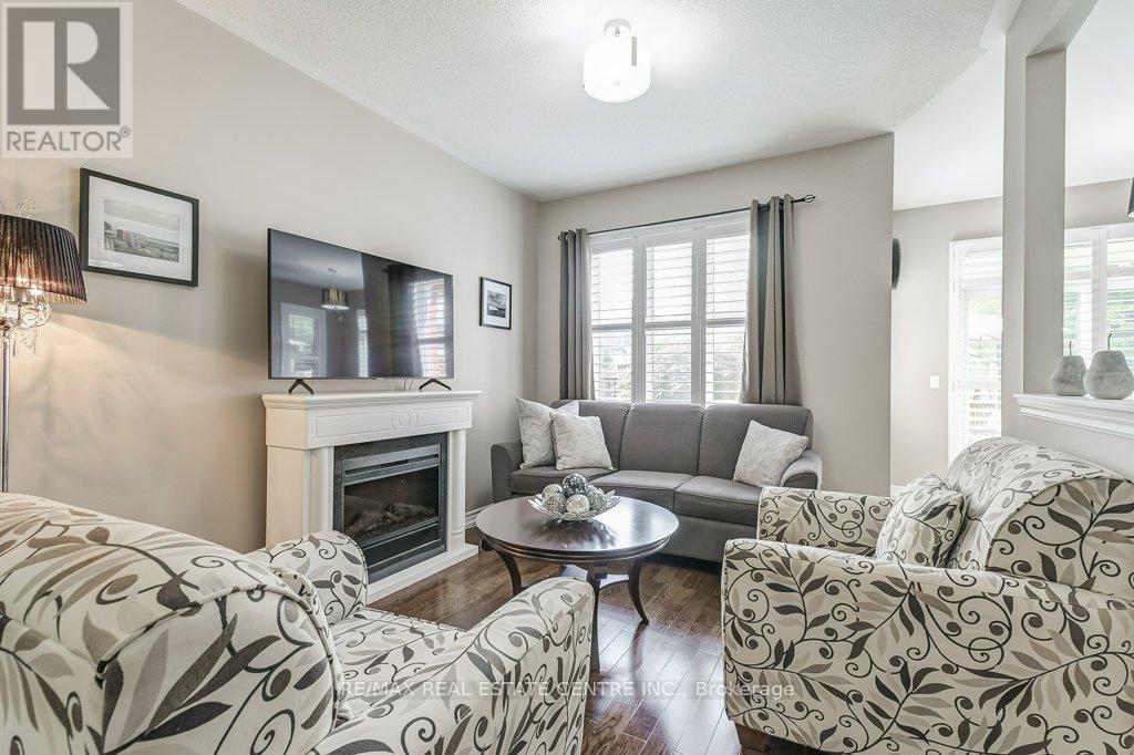 20 Benadir Avenue, Caledon, Ontario  L7C 3M8 - Photo 14 - W12209870