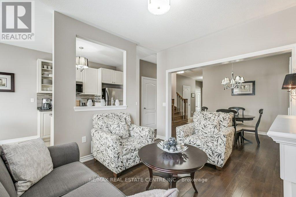20 Benadir Avenue, Caledon, Ontario  L7C 3M8 - Photo 15 - W12209870