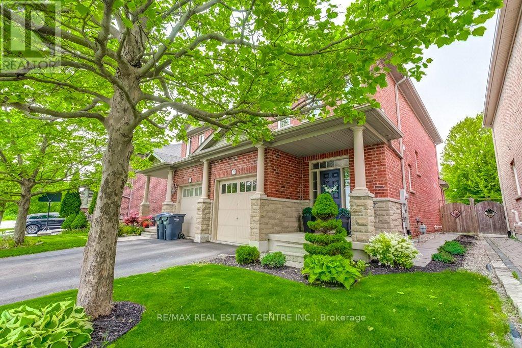 20 Benadir Avenue, Caledon, Ontario  L7C 3M8 - Photo 4 - W12209870