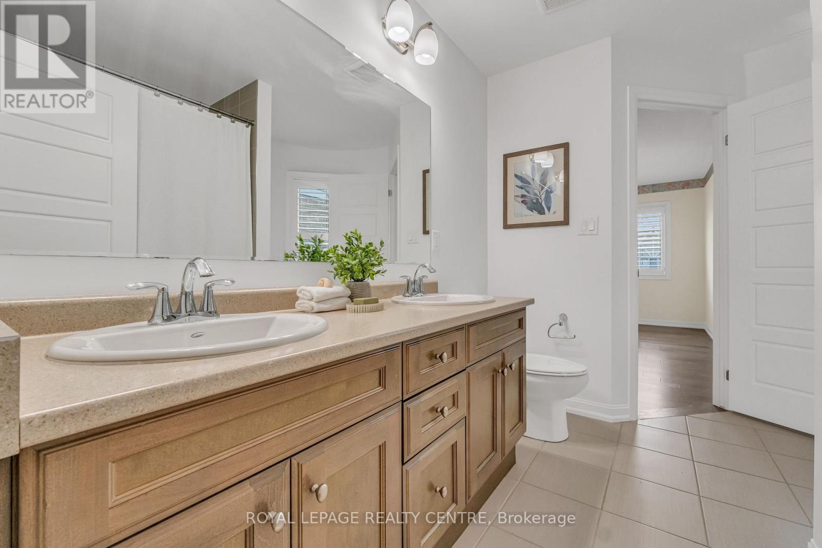 152 Wheat Boom Drive, Oakville (Go Glenorchy), Ontario  L6H 0M8 - Photo 33 - W12209883
