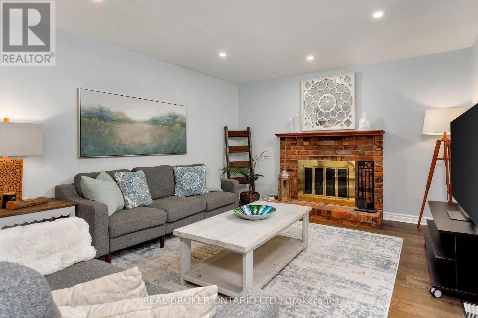 4499 Tremineer Avenue, Burlington (Shoreacres), Ontario  L7L 1H8 - Photo 14 - W12209887