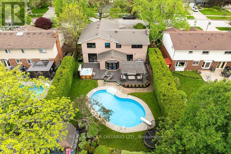4499 Tremineer Avenue, Burlington (Shoreacres), Ontario  L7L 1H8 - Photo 44 - W12209887