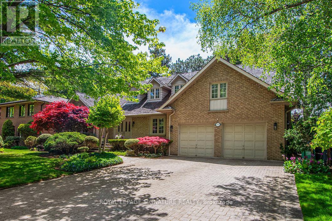 4086 Summit Court, Mississauga, Ontario  L5L 3J2 - Photo 2 - W12209889