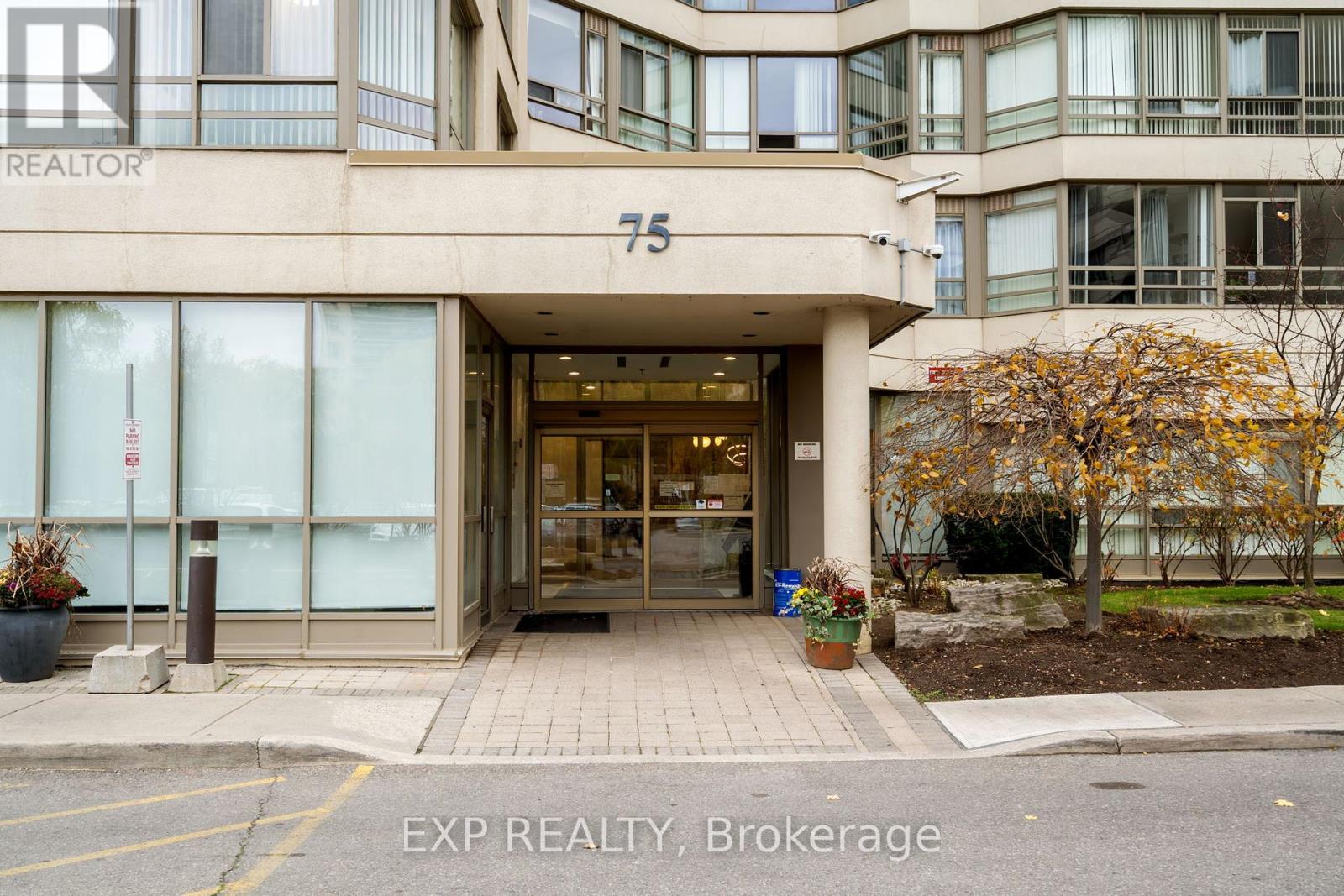 706 - 75 King Street E, Mississauga (Cooksville), Ontario  L5A 4G5 - Photo 5 - W12209892