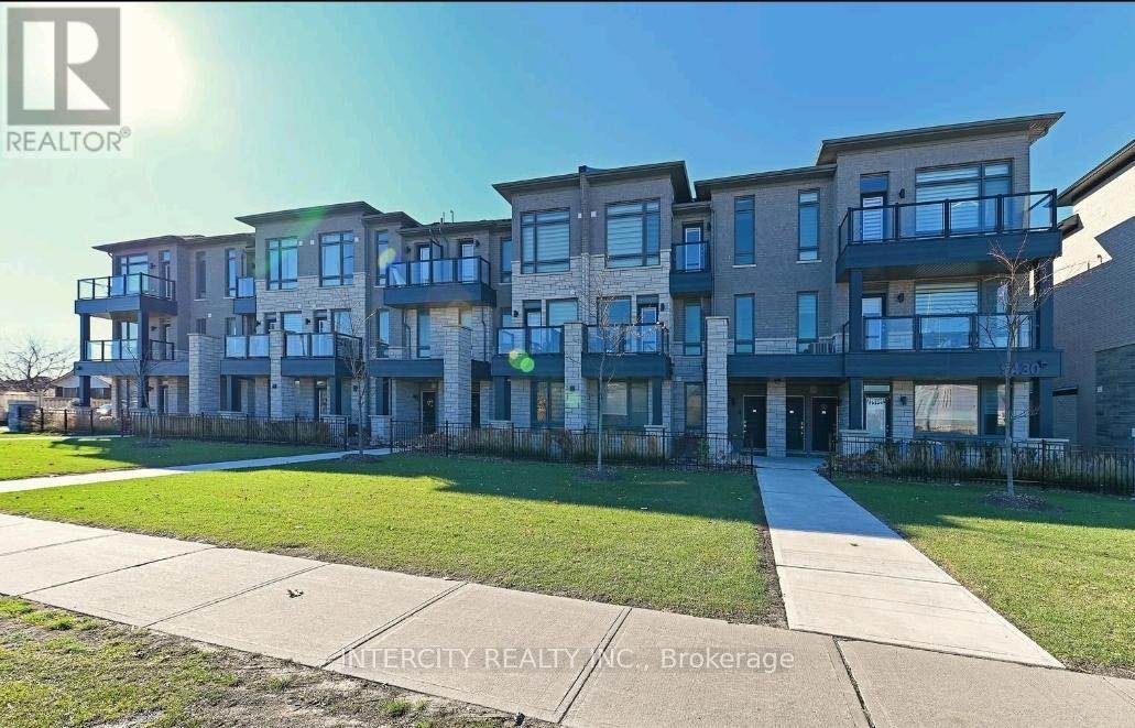 19 - 9430 The Gore Road, Brampton, Ontario  L6P 4P9 - Photo 2 - W12209893