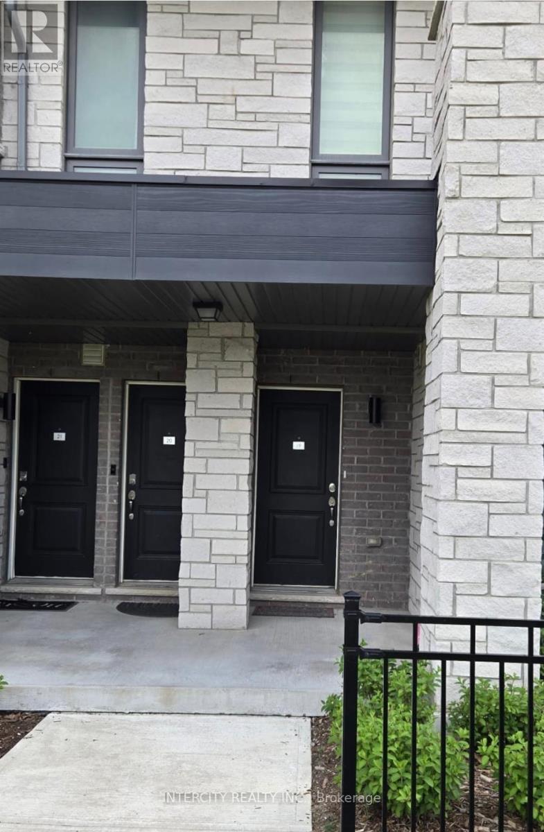 19 - 9430 The Gore Road, Brampton, Ontario  L6P 4P9 - Photo 3 - W12209893