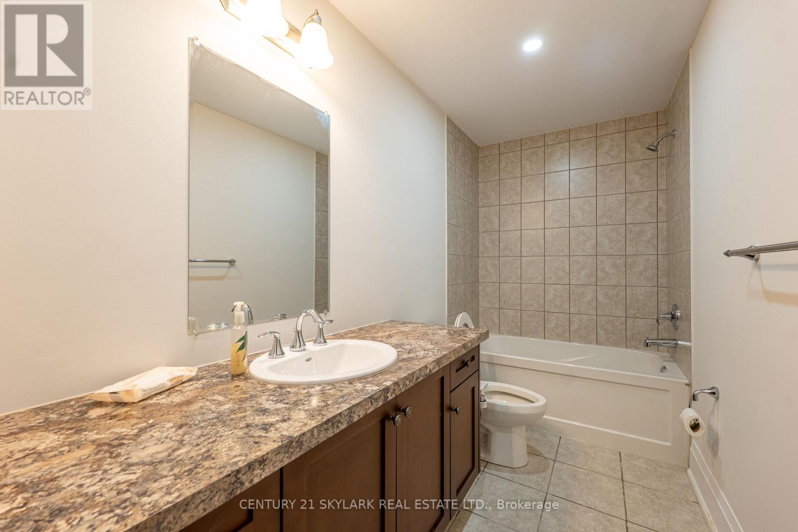 8 Natural Terrace, Brampton (Credit Valley), Ontario  L6Y 6A5 - Photo 37 - W12209755
