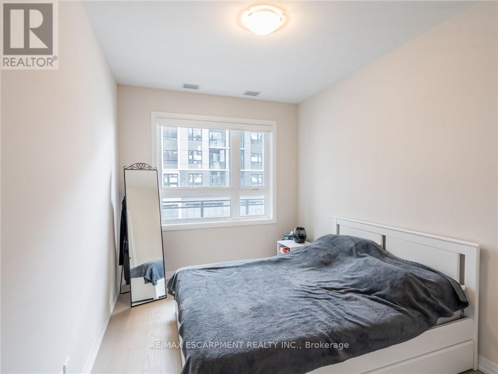 212 - 3265 Carding Mill Trail, Oakville, Ontario  L6M 5P7 - Photo 17 - W12209917