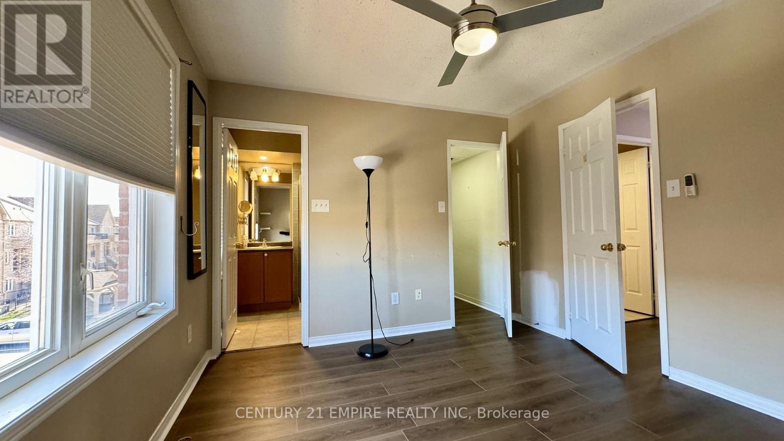 61 - 3056 Eglinton Avenue W, Mississauga, Ontario  L5M 8E4 - Photo 12 - W12209921