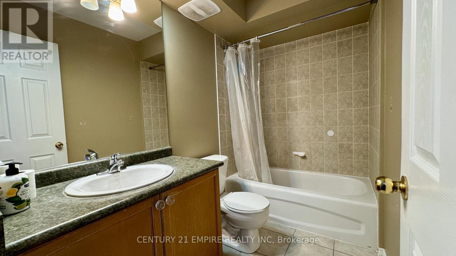 61 - 3056 Eglinton Avenue W, Mississauga, Ontario  L5M 8E4 - Photo 16 - W12209921