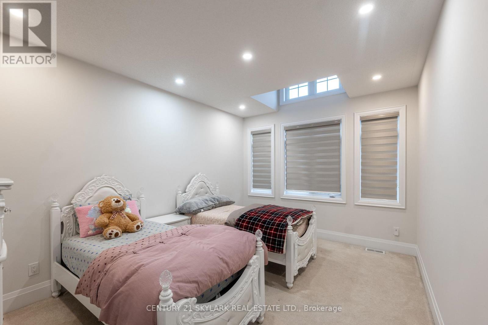 8 Natural Terrace, Brampton (Credit Valley), Ontario  L6Y 6A5 - Photo 32 - W12209755