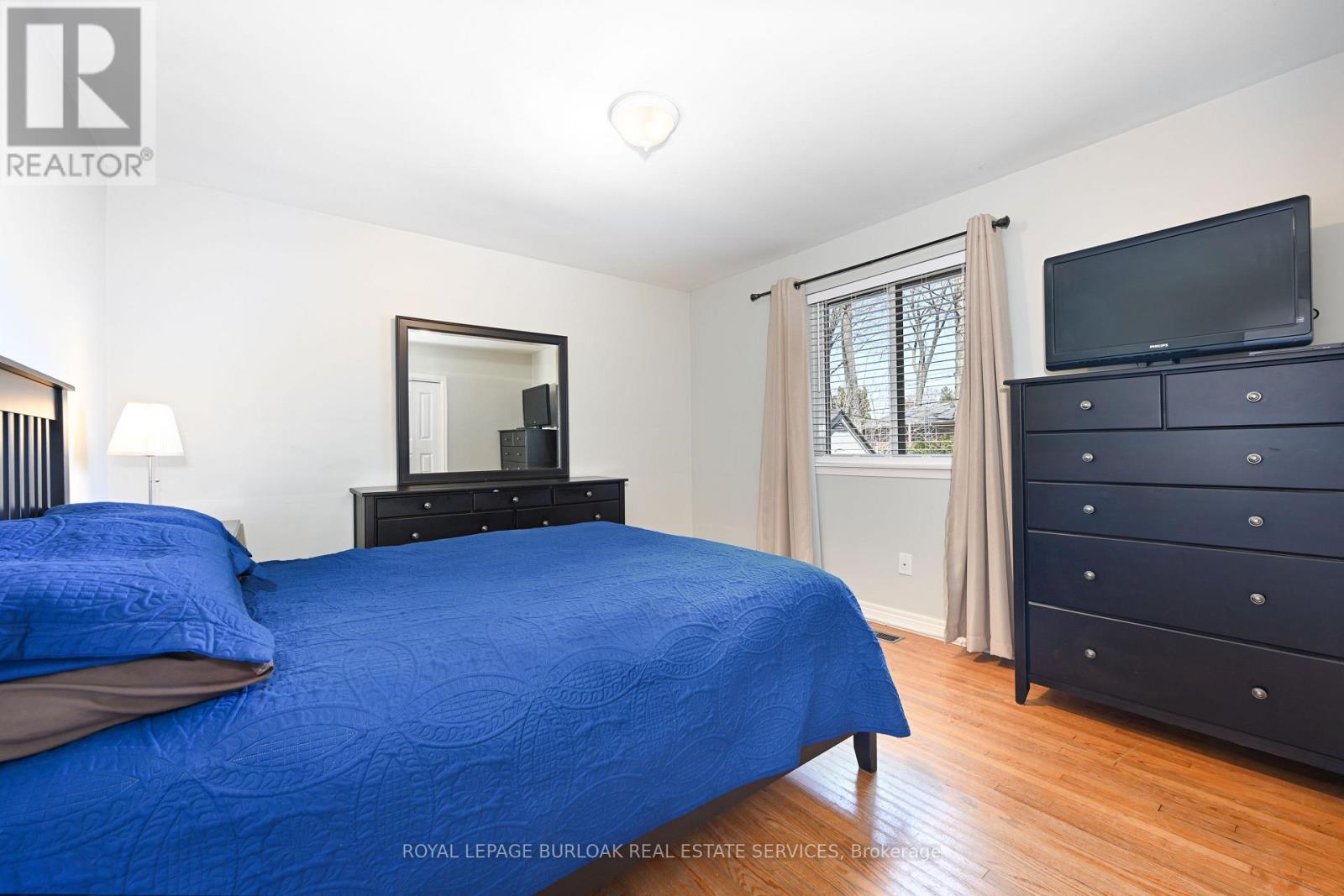 419 Hampton Heath Road, Burlington (Appleby), Ontario  L7L 4R3 - Photo 15 - W12209924