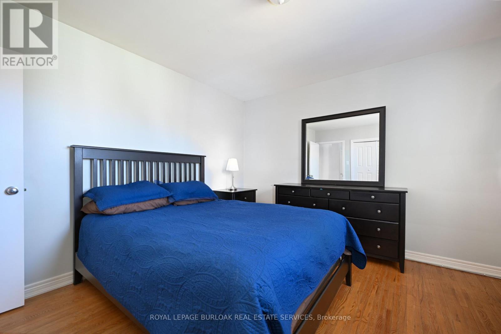 419 Hampton Heath Road, Burlington (Appleby), Ontario  L7L 4R3 - Photo 16 - W12209924