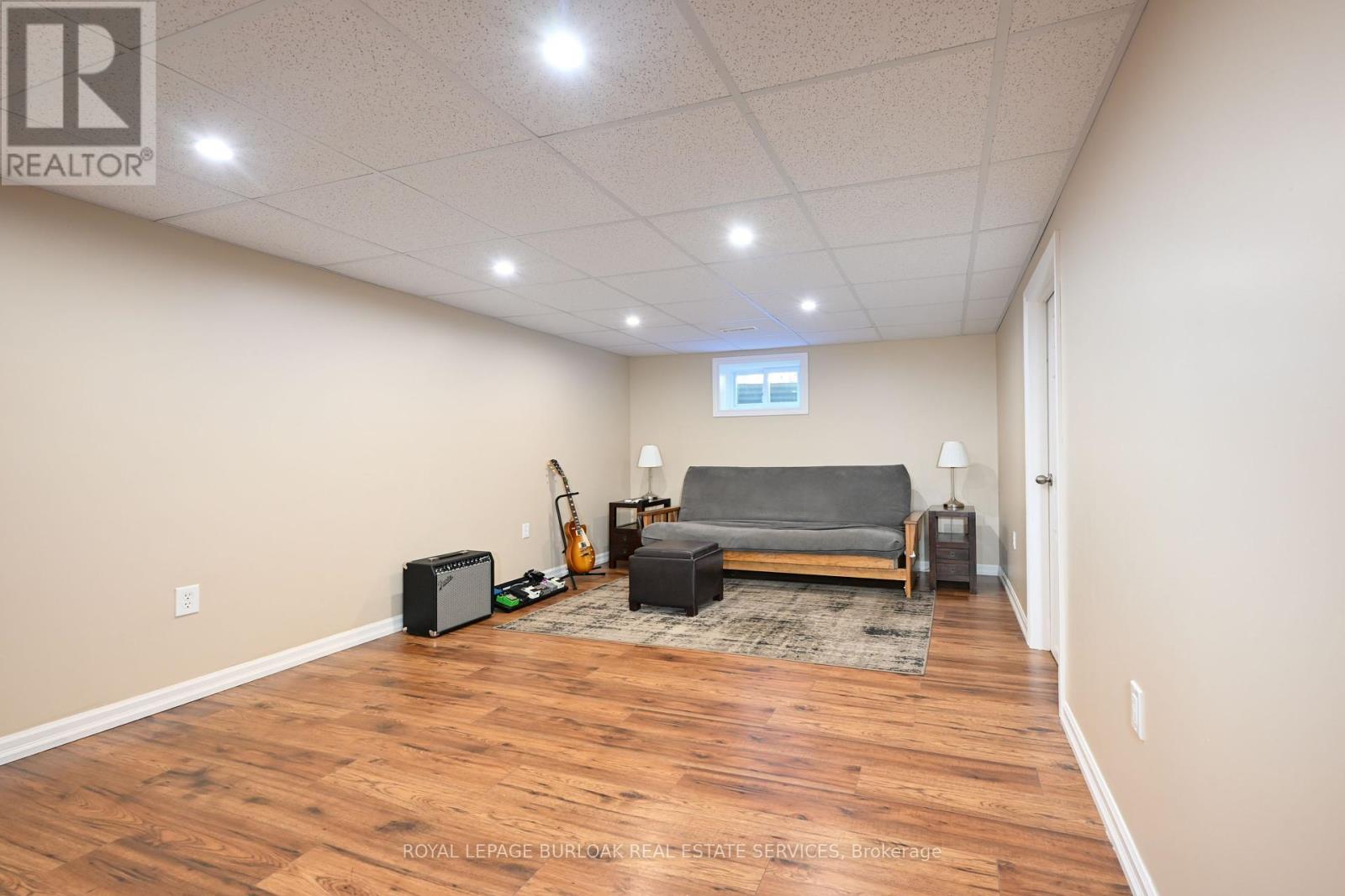 419 Hampton Heath Road, Burlington (Appleby), Ontario  L7L 4R3 - Photo 21 - W12209924