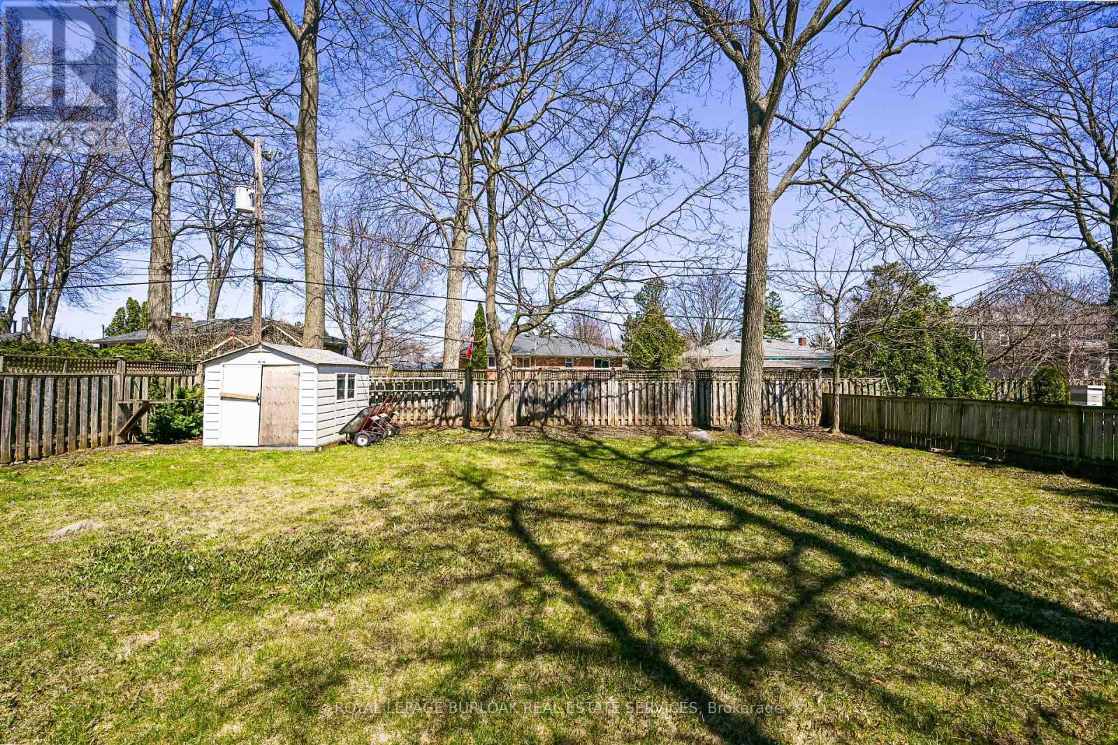 419 Hampton Heath Road, Burlington (Appleby), Ontario  L7L 4R3 - Photo 33 - W12209924