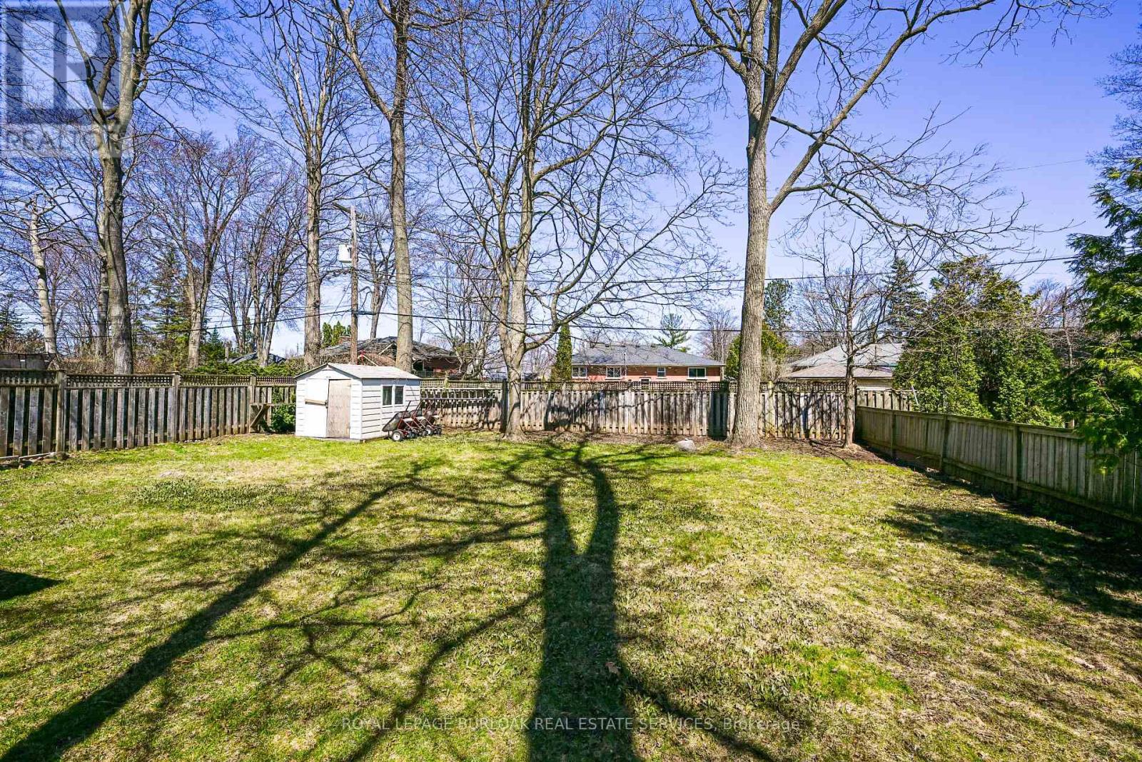 419 Hampton Heath Road, Burlington (Appleby), Ontario  L7L 4R3 - Photo 34 - W12209924