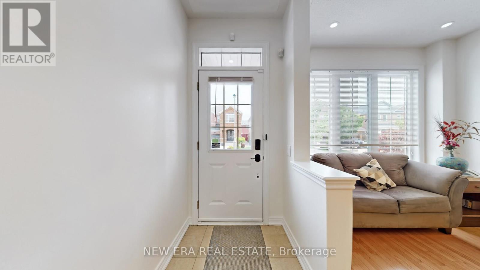 26 Openbay Gardens, Brampton (Sandringham-Wellington), Ontario  L6R 0V4 - Photo 21 - W12209932