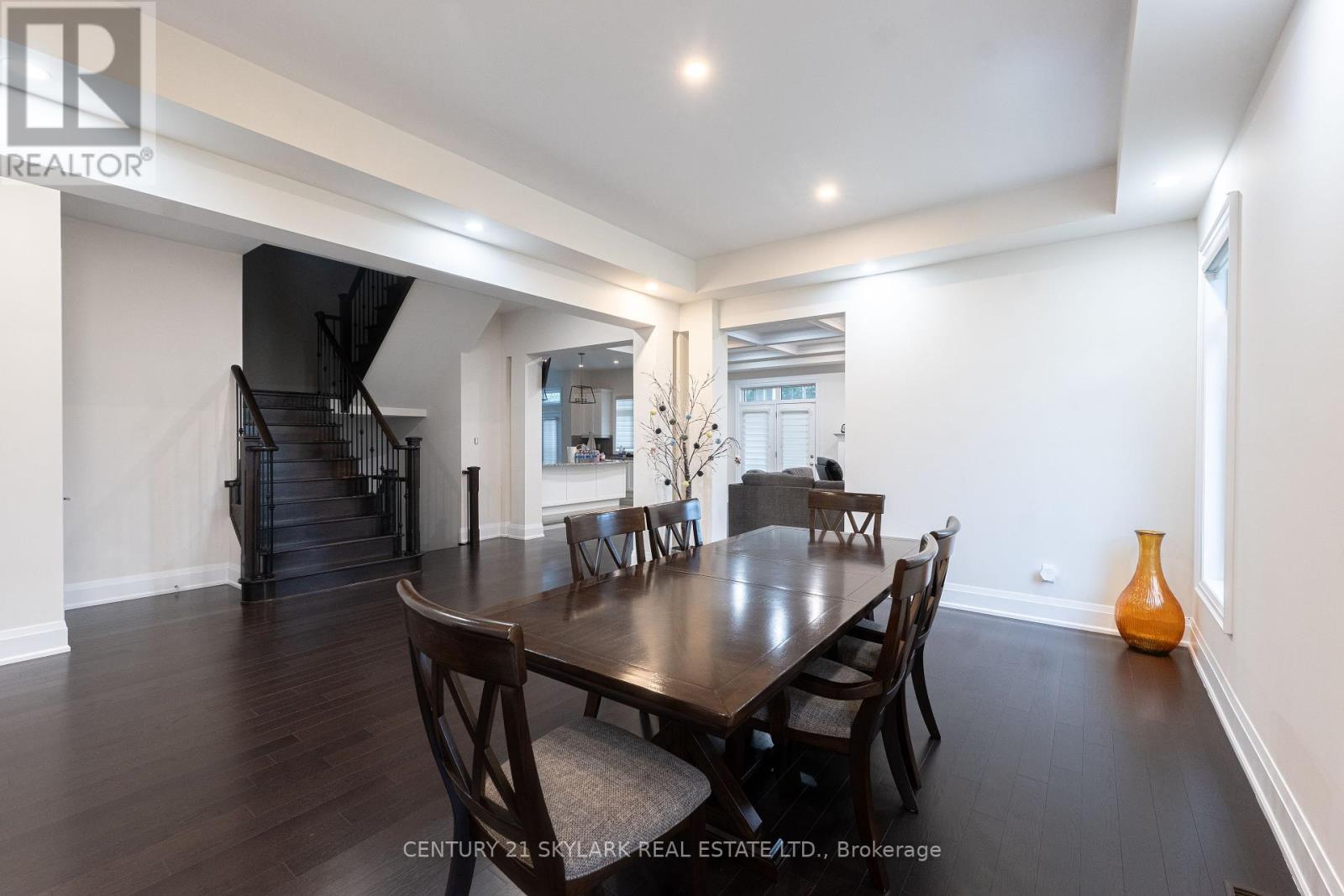 8 Natural Terrace, Brampton (Credit Valley), Ontario  L6Y 6A5 - Photo 9 - W12209755