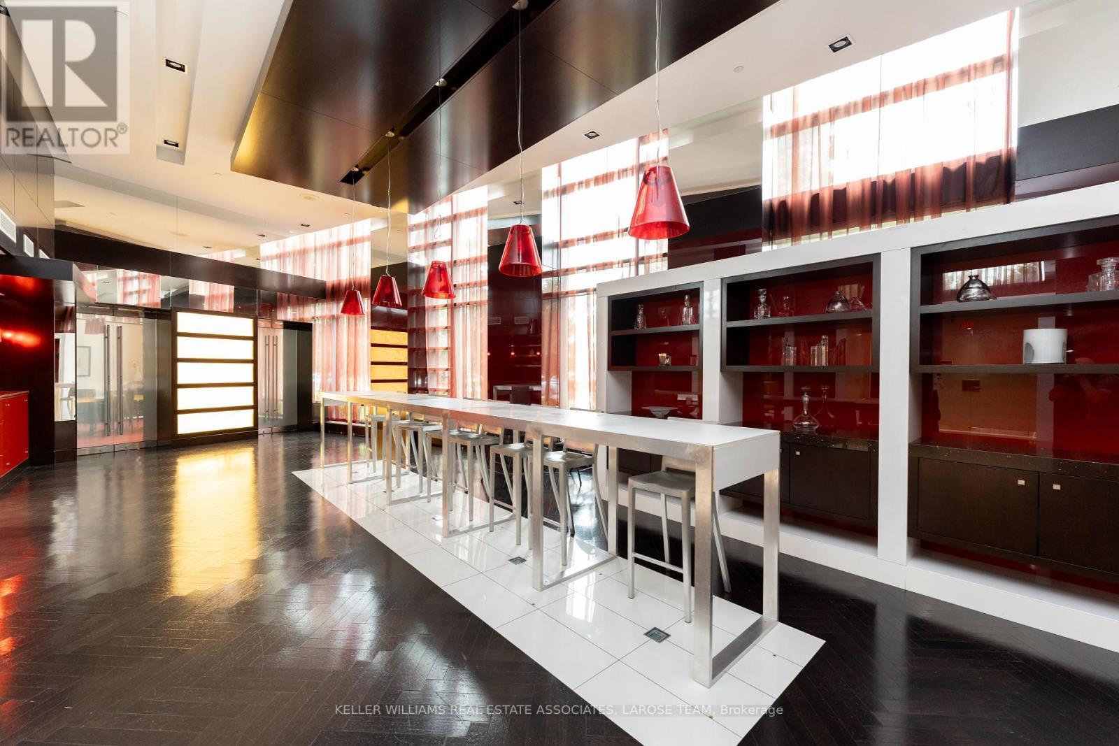 102 - 225 Sherway Gardens Road, Toronto (Islington-City Centre West), Ontario  M9C 0A3 - Photo 33 - W12209965
