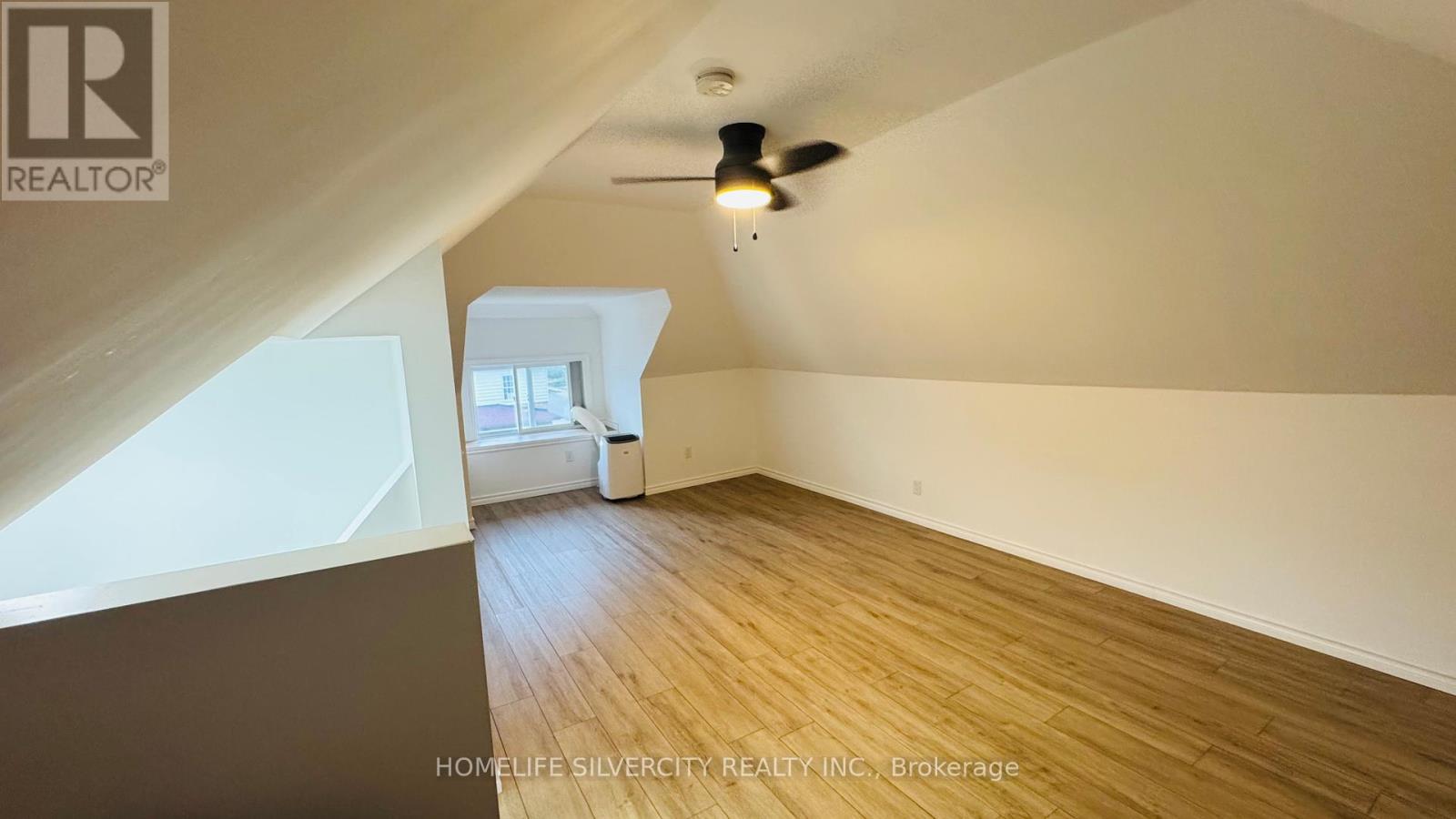 388 Gladstone Avenue, Windsor, Ontario  N9A 2P7 - Photo 23 - X12209854