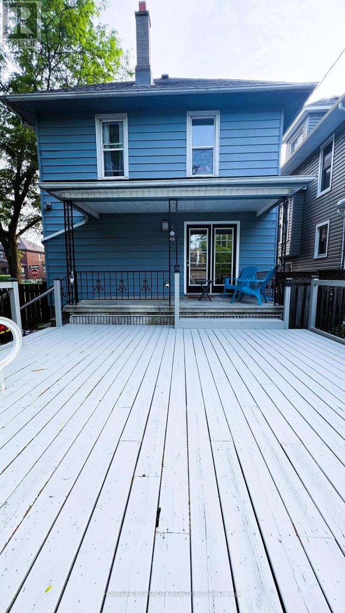 388 Gladstone Avenue, Windsor, Ontario  N9A 2P7 - Photo 6 - X12209854
