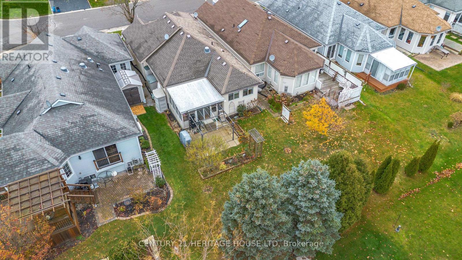 21 Long Point Boulevard, Haldimand, Ontario  N0E 1M0 - Photo 30 - X12209900