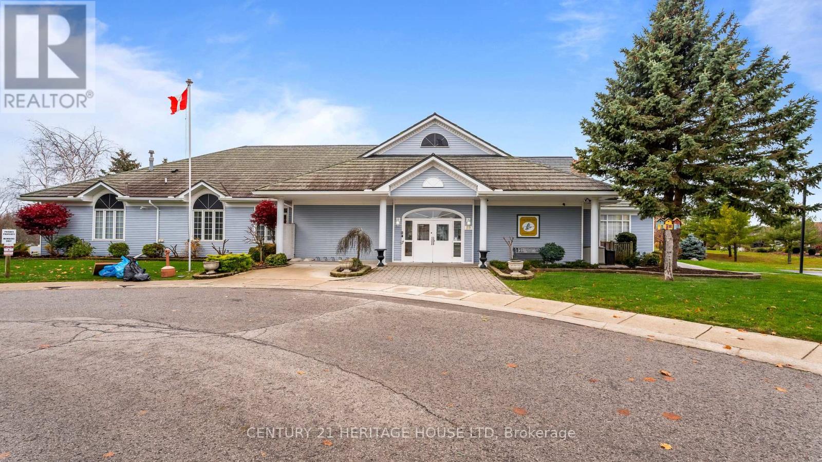 21 Long Point Boulevard, Haldimand, Ontario  N0E 1M0 - Photo 32 - X12209900