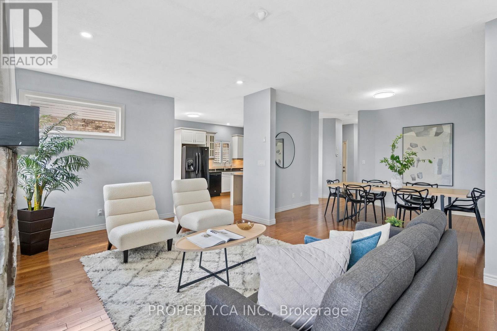 753 Klosters Drive, Waterloo, Ontario  N2V 2V5 - Photo 10 - X12209933