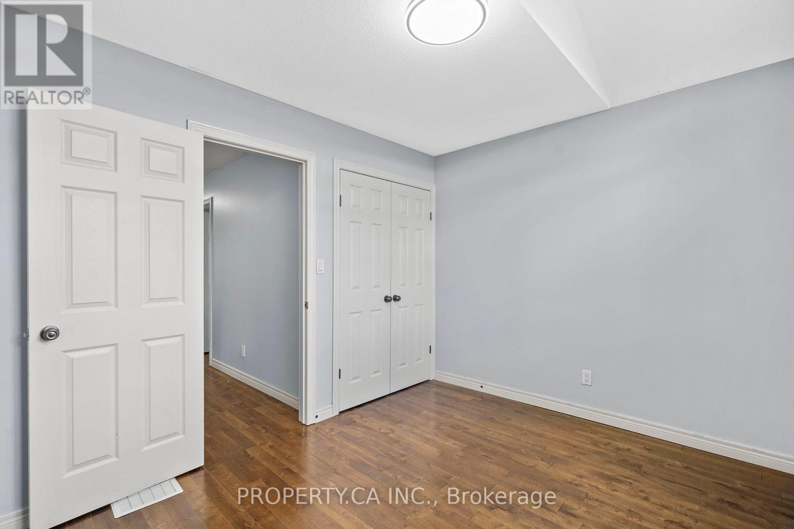 753 Klosters Drive, Waterloo, Ontario  N2V 2V5 - Photo 20 - X12209933
