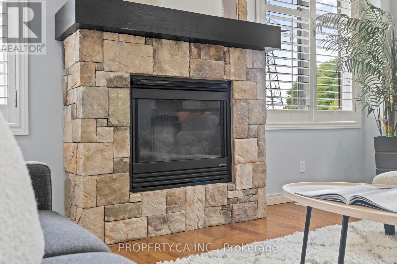 753 Klosters Drive, Waterloo, Ontario  N2V 2V5 - Photo 9 - X12209933