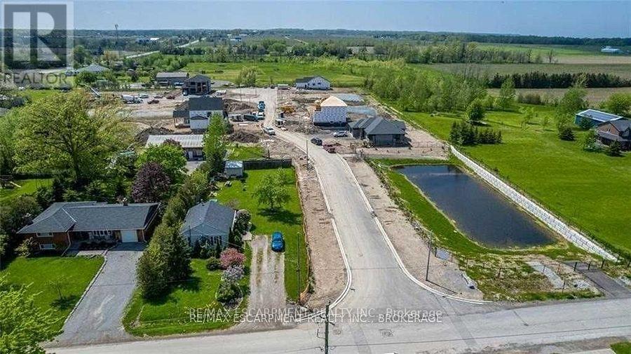 Lot 18 Vosburge Place, Lincoln (Lincoln Lake), Ontario  L0R 1G0 - Photo 2 - X12209971