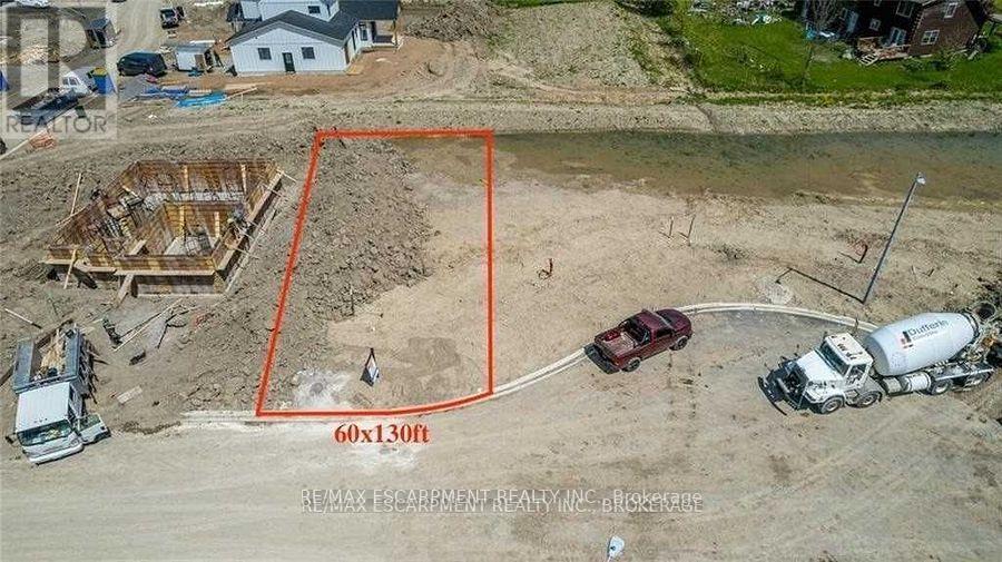 Lot 18 Vosburge Place, Lincoln (Lincoln Lake), Ontario  L0R 1G0 - Photo 3 - X12209971