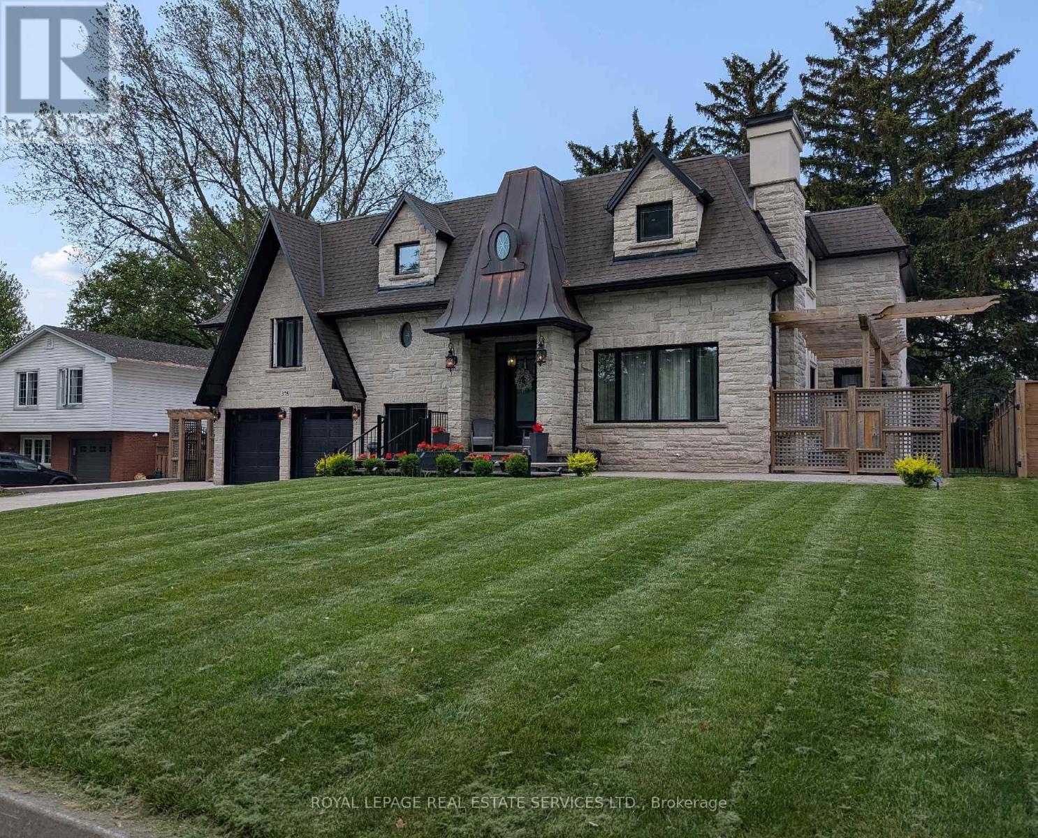 Property at 375 ARDEN CRESCENT image 2