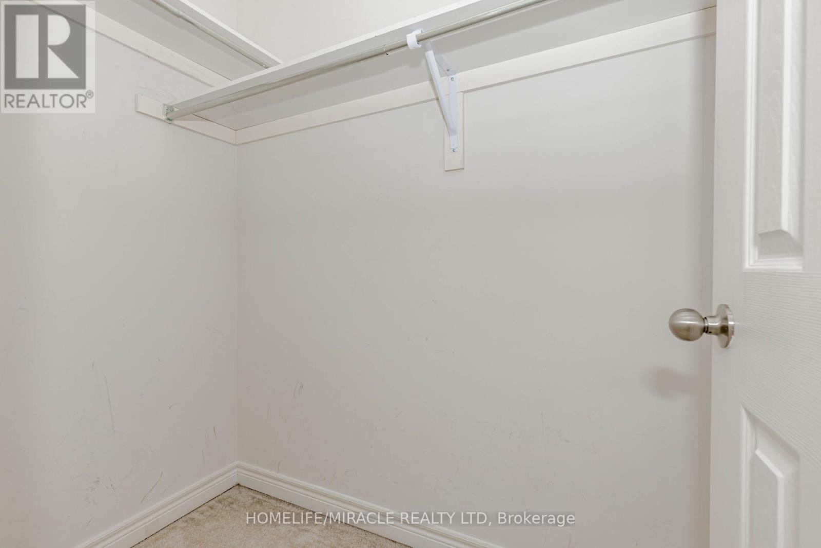 1015 Job Crescent, Milton (Ha Harrison), Ontario  L9T 7V1 - Photo 37 - W12209556