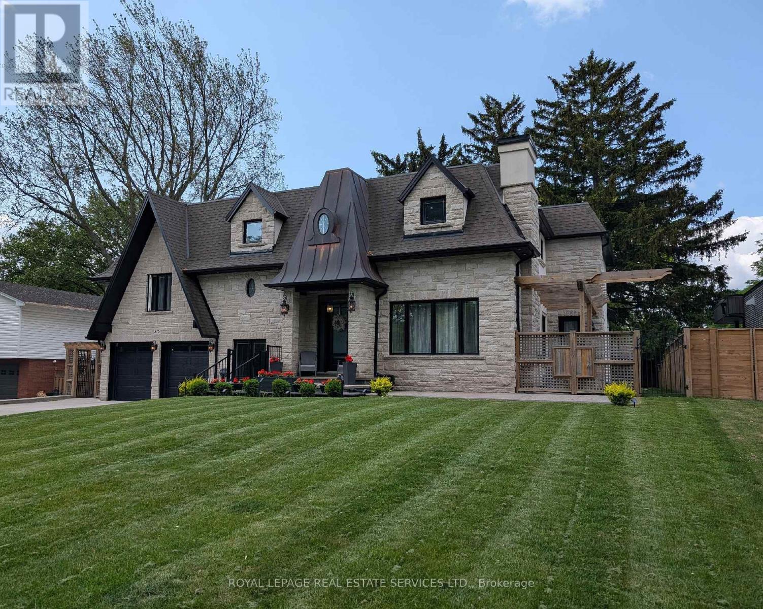 375 ARDEN CRESCENT, Burlington, Ontario