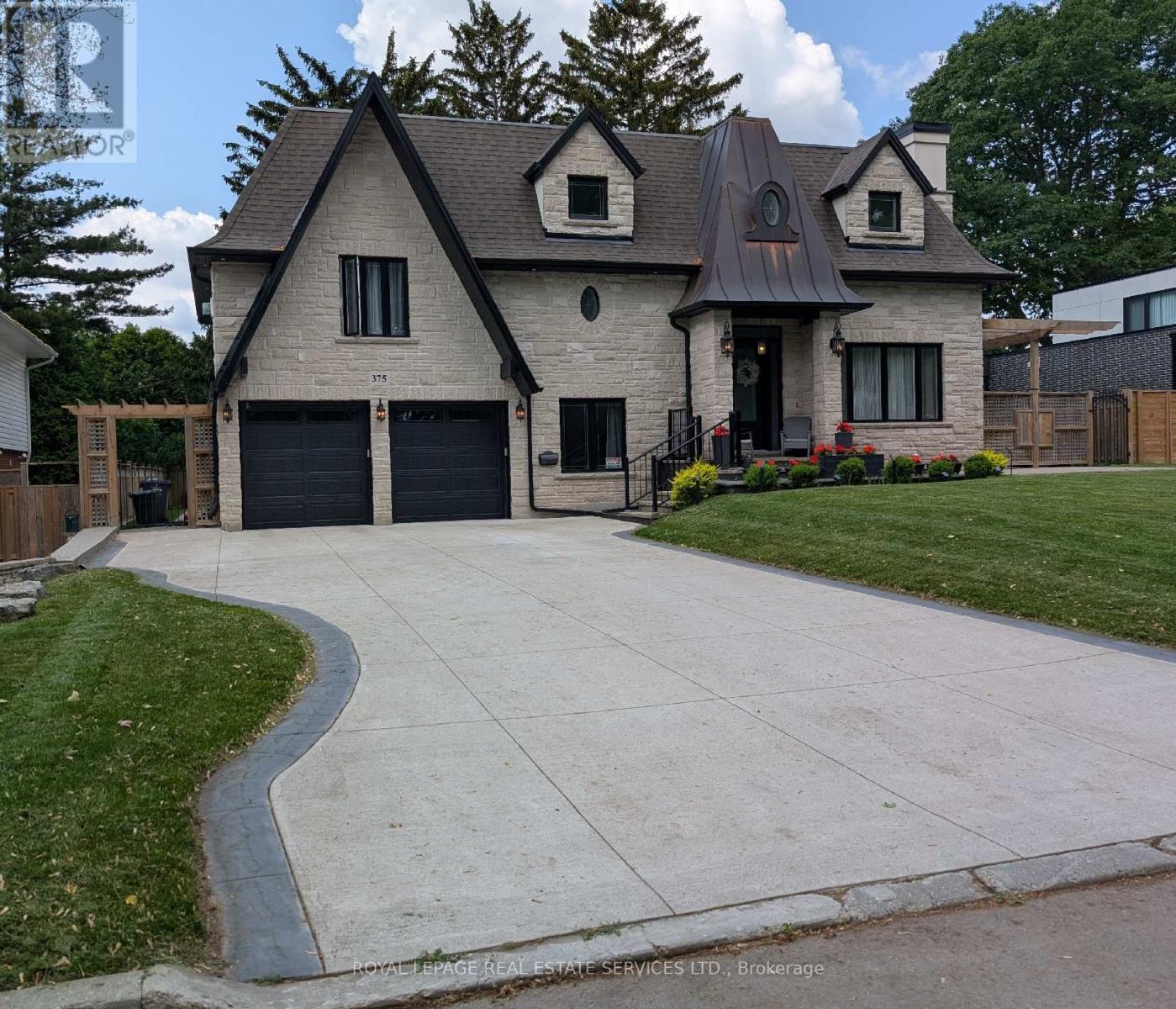 Property at 375 ARDEN CRESCENT image 4