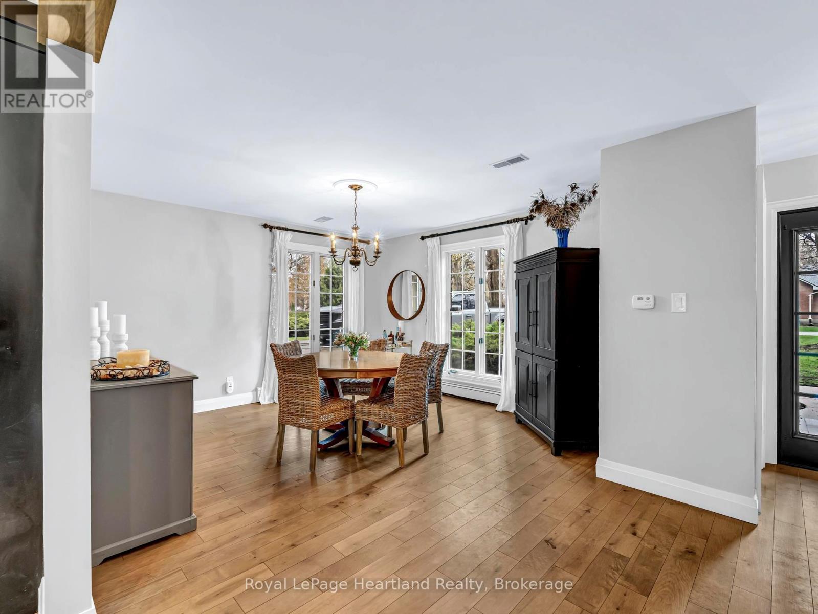 81366 Champlain Boulevard, Ashfield-Colborne-Wawanosh (Colborne), Ontario  N7A 3Y2 - Photo 6 - X12137413