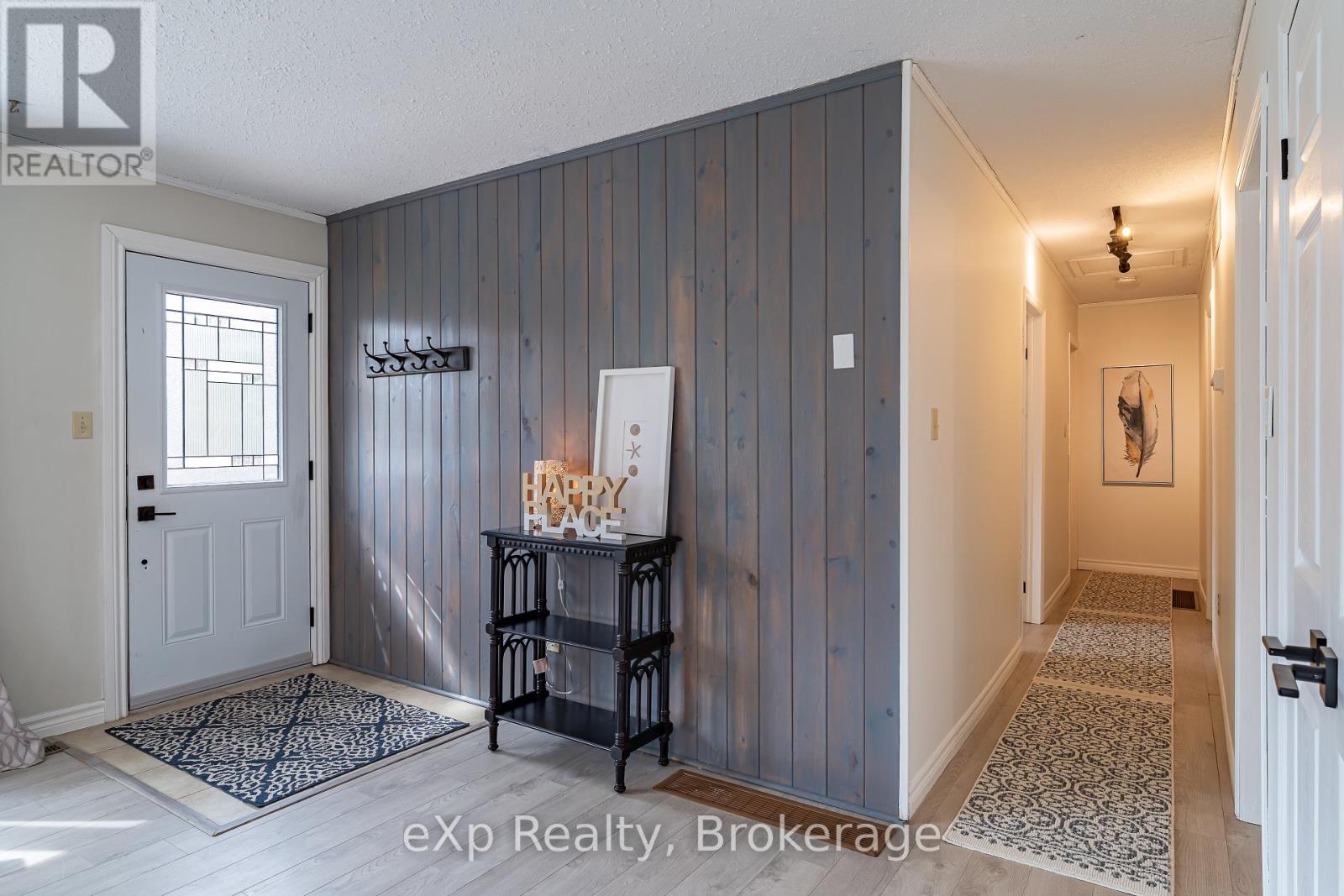 15 Mapleport Crescent, South Bruce Peninsula, Ontario  N0H 2T0 - Photo 6 - X12206706