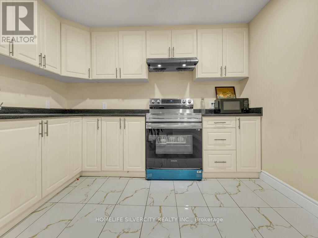 434 Woodbine Avenue, Kitchener, Ontario  N2R 0A6 - Photo 31 - X12208864