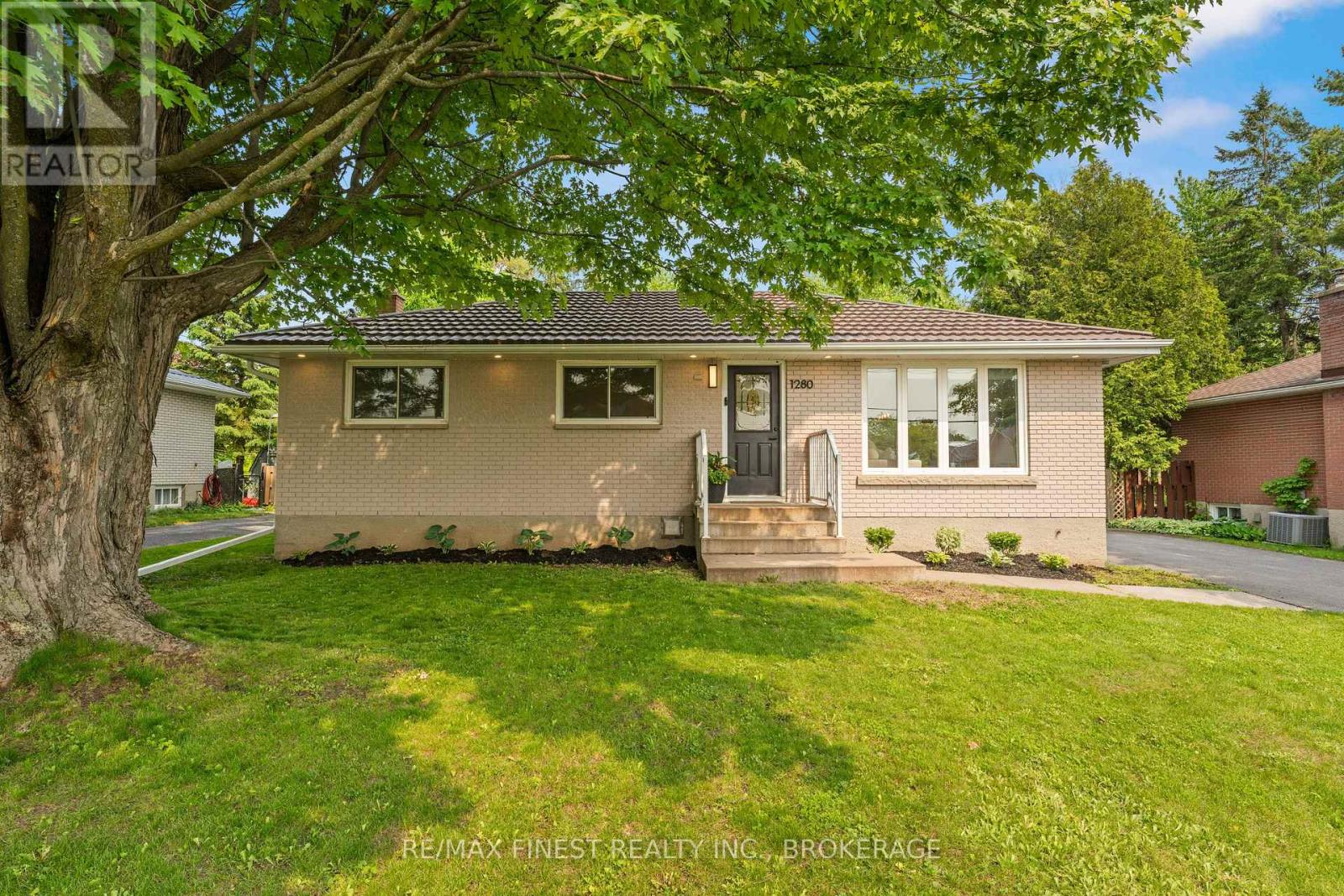 1280 Westbrook Road, Kingston (City Northwest), Ontario  K7P 0N6 - Photo 1 - X12210200