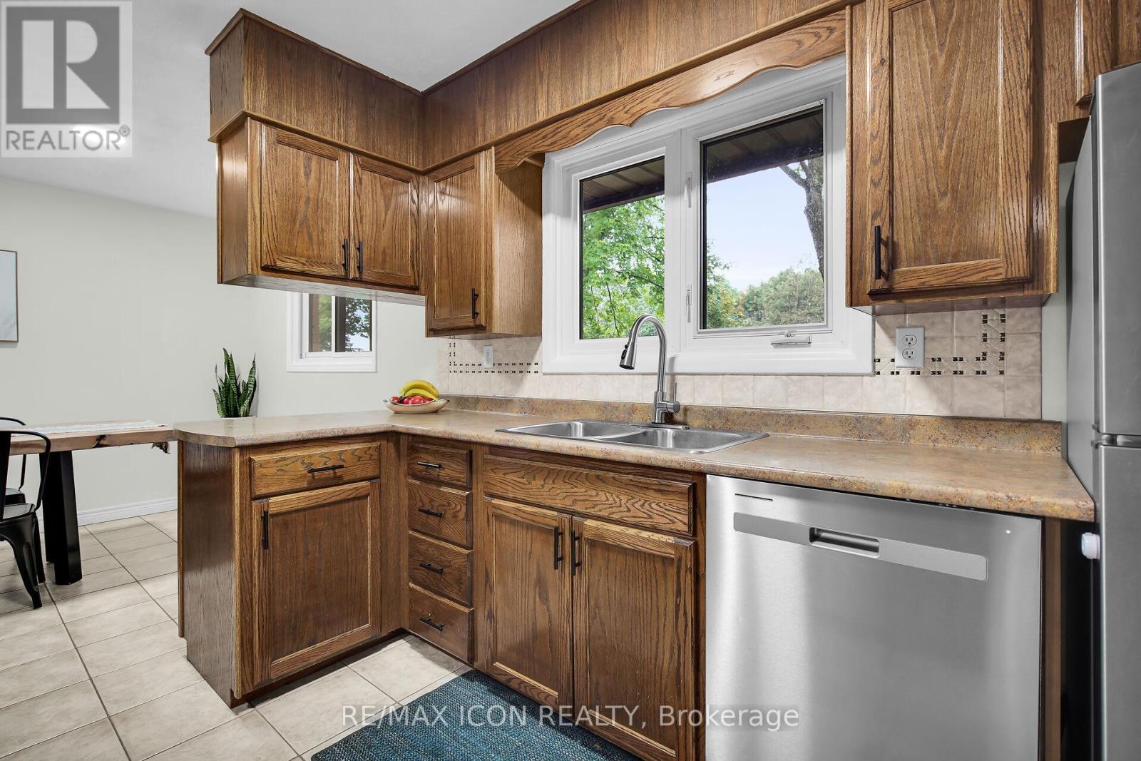 8241 Sandytown Road, Bayham, Ontario  N0J 1Y0 - Photo 13 - X12210172