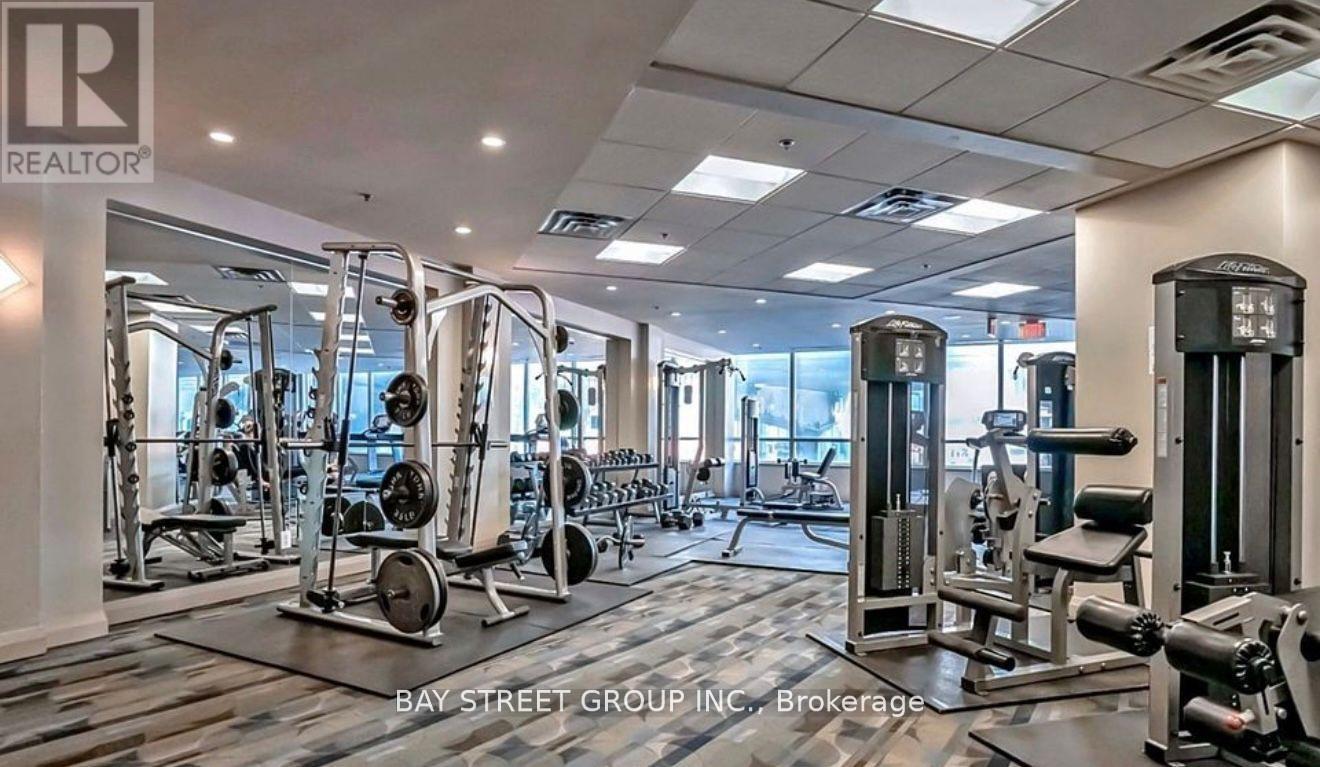 1002 - 33 Bay Street, Toronto, Ontario  M5J 2Z3 - Photo 14 - C12184579