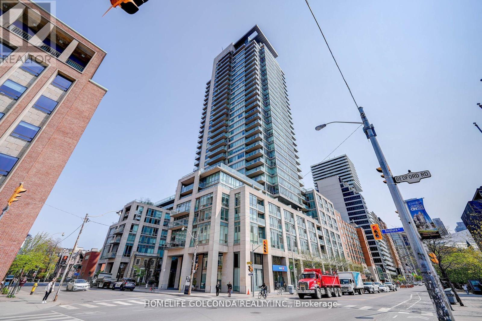 816 - 1 BEDFORD ROAD, Toronto, Ontario