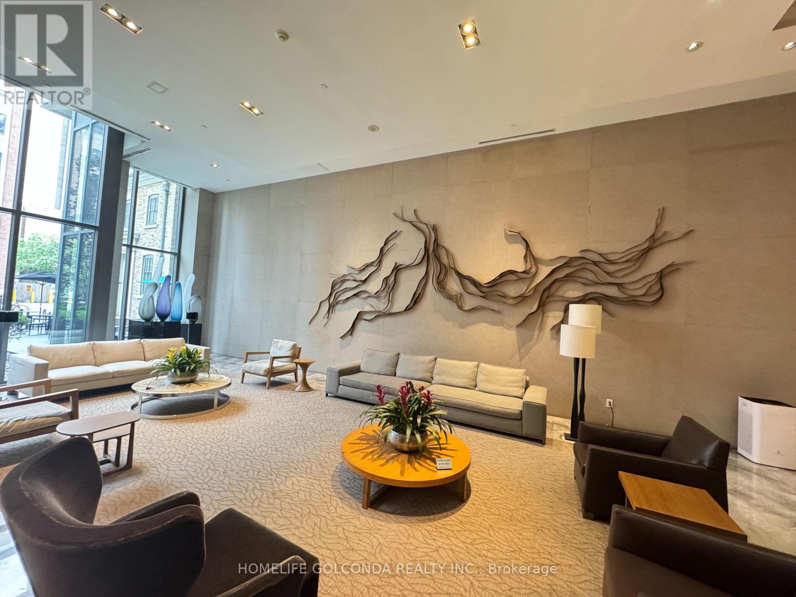 816 - 1 Bedford Road, Toronto, Ontario  M5R 2J7 - Photo 4 - C12206020