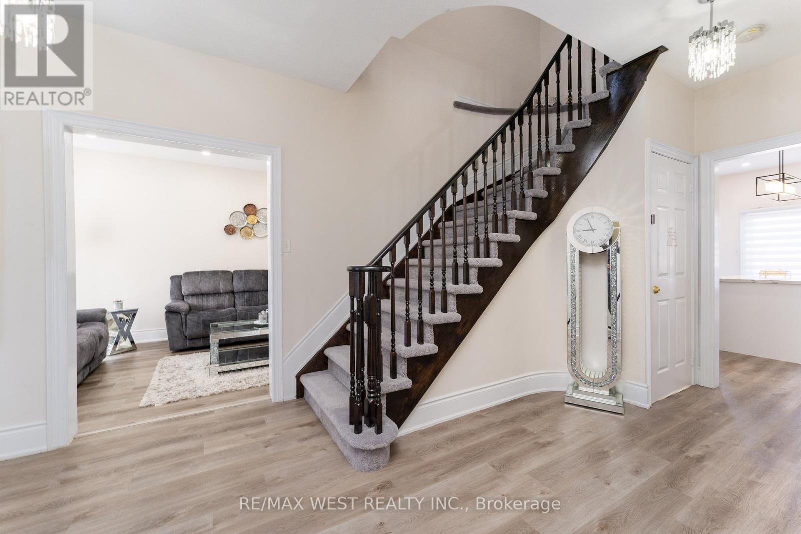 14 Jessica Drive, Barrie, Ontario  L4N 5S5 - Photo 13 - S12179118