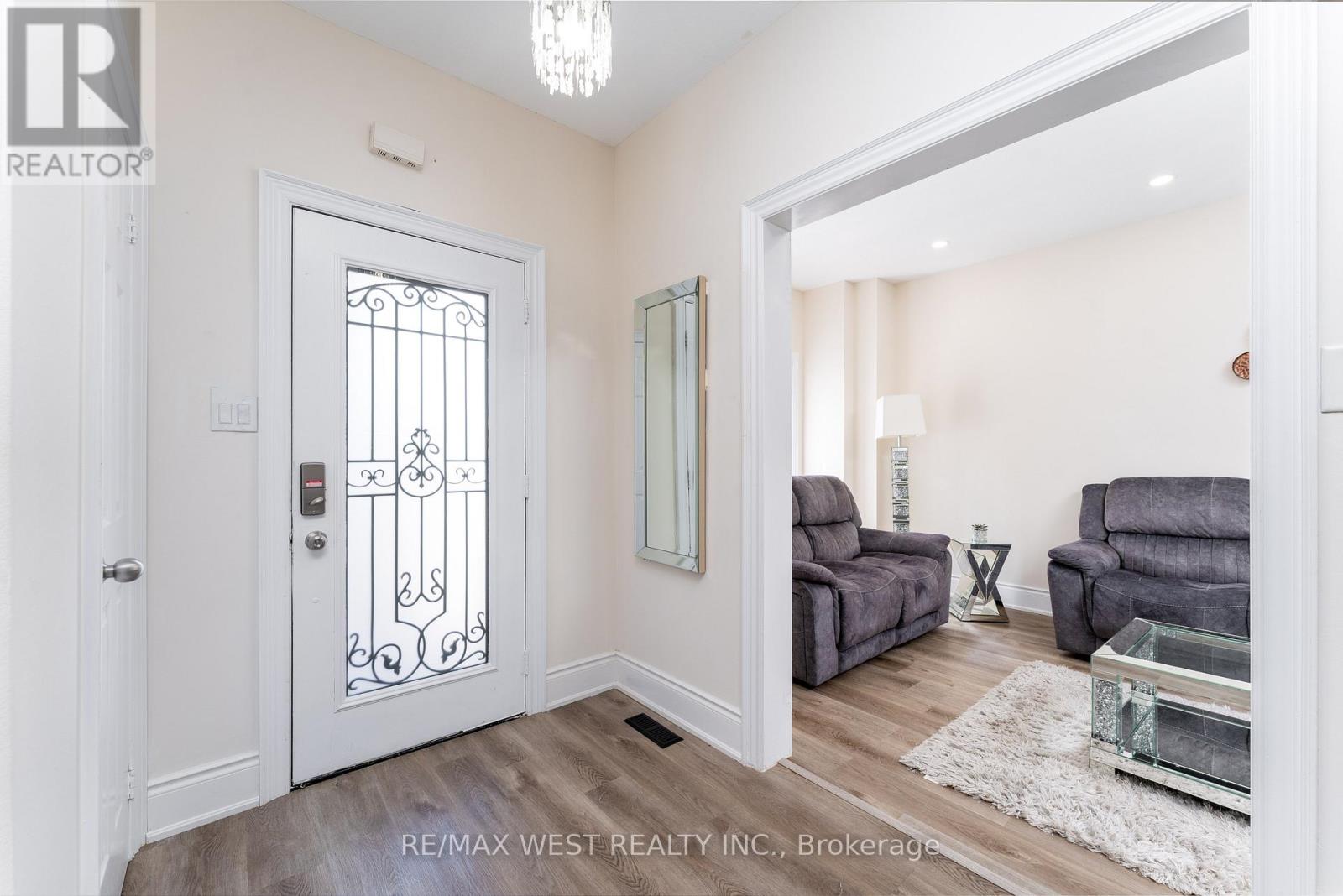 14 Jessica Drive, Barrie, Ontario  L4N 5S5 - Photo 8 - S12179118